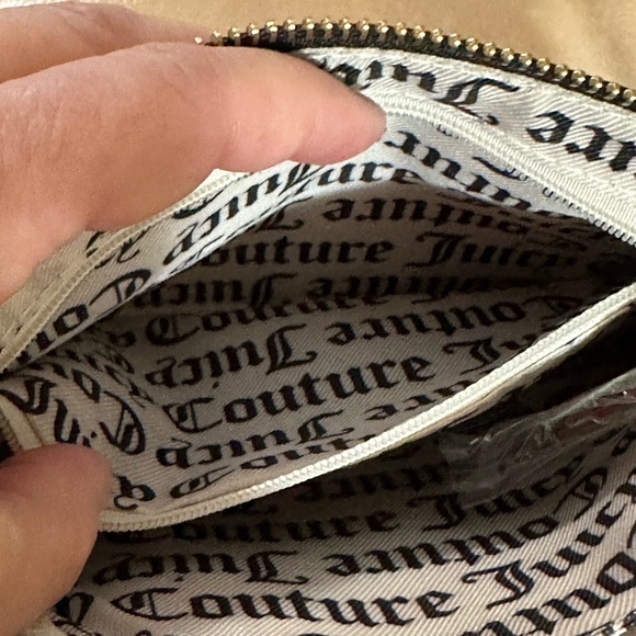 NWOT JUICY COUTURE CROSSBODY BAG - Picture 6 of 13